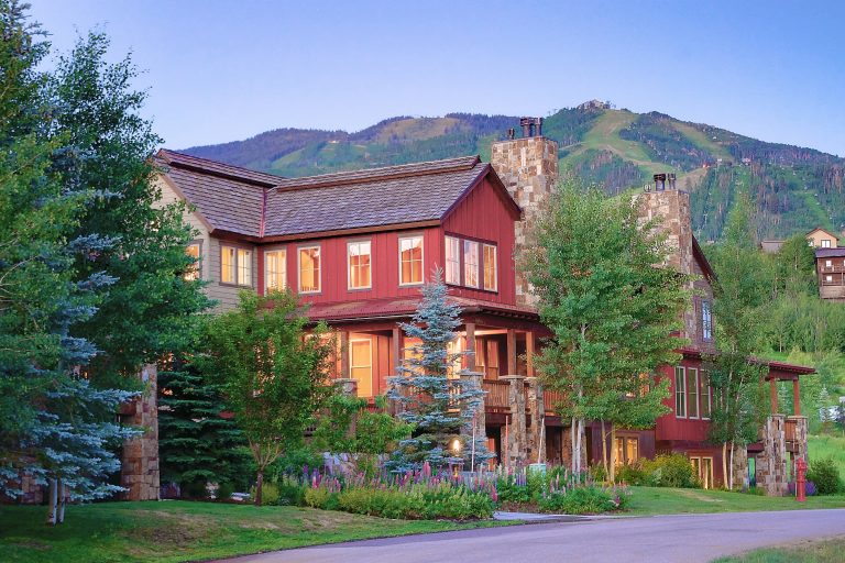 SteamboatRealtyPhoto.Porches2000 4511 LESS RED SteamboatRealtyPhoto.Porches2000 4511 LESS RED